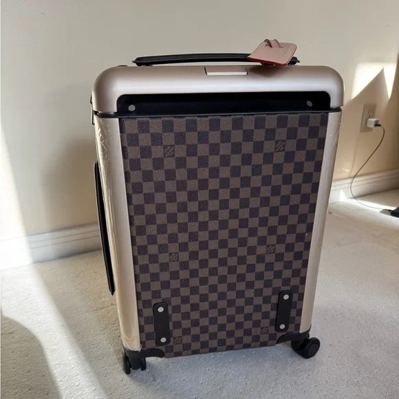 BRAND NEW!! Louis Vuitton Horizon Damier Roller Bag - Picture 4 of 16